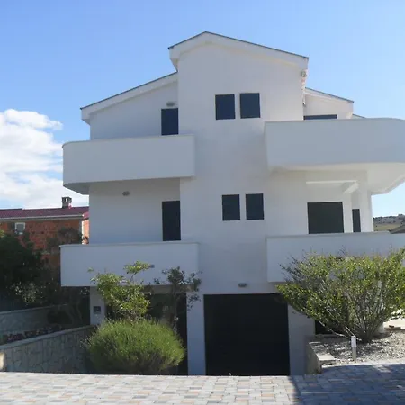 Ljubac 14593d Apartment